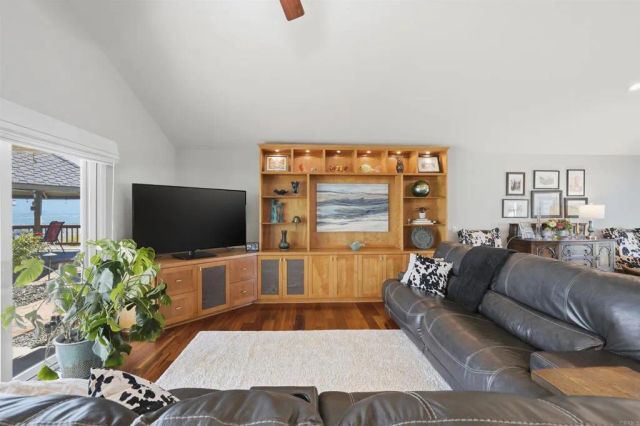 2134 Ricard Court, El Cajon, CA 92019