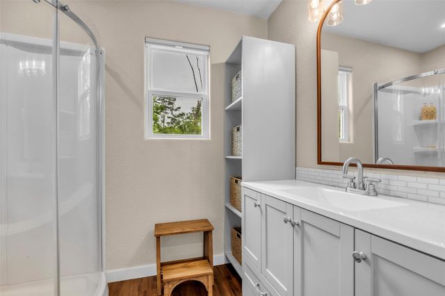 261 S Oakridge Drive, Cleveland, TX 77328