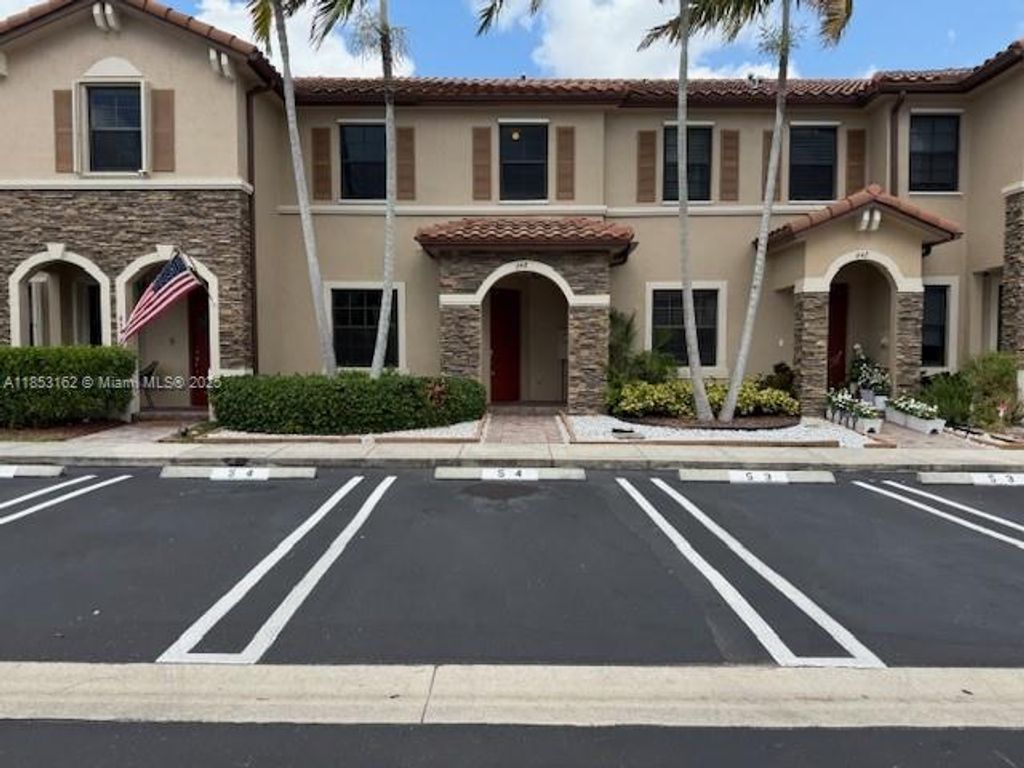 648 SE 32ND AVE 648, Homestead, FL 33033