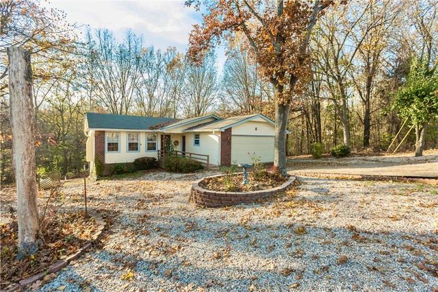 8 Quantock Hills Lane, Bella Vista, AR 72715