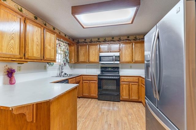 8 Quantock Hills Lane, Bella Vista, AR 72715