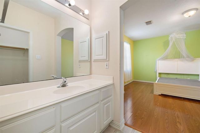 14222 Ingham Court, Sugar Land, TX 77498