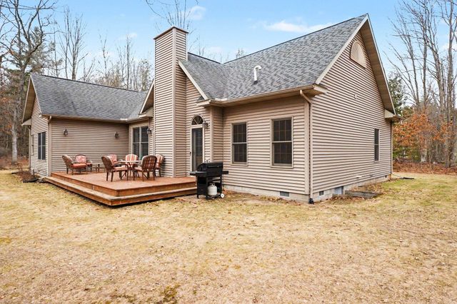 1522 Kingfisher Circle, Alger, MI 48610