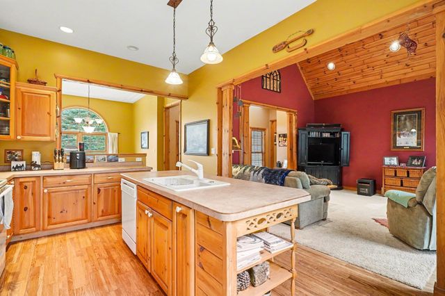 1522 Kingfisher Circle, Alger, MI 48610