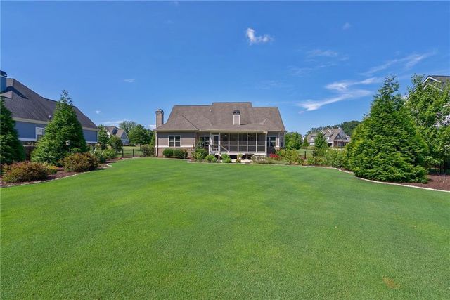 2548 E Princeton Drive, Bogart, GA 30622