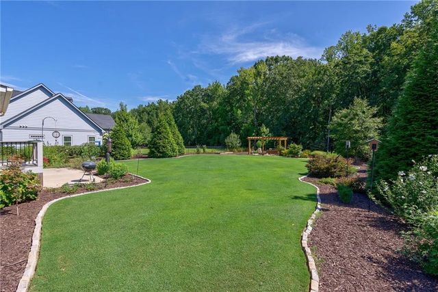 2548 E Princeton Drive, Bogart, GA 30622