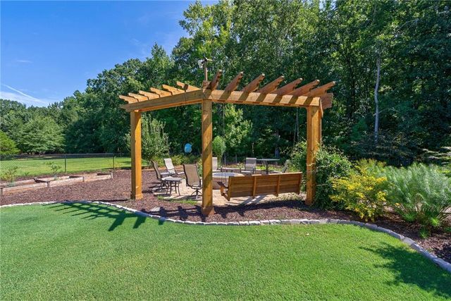 2548 E Princeton Drive, Bogart, GA 30622