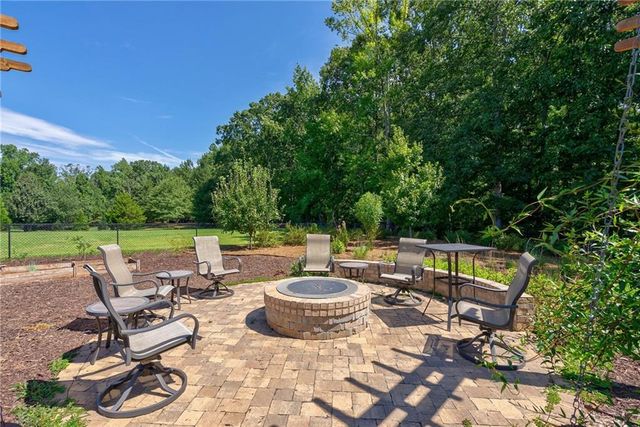 2548 E Princeton Drive, Bogart, GA 30622