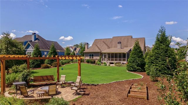 2548 E Princeton Drive, Bogart, GA 30622