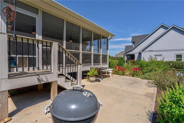 2548 E Princeton Drive, Bogart, GA 30622