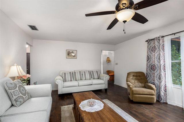 20710 NW COUNTY ROAD 2054, Alachua, FL 32615