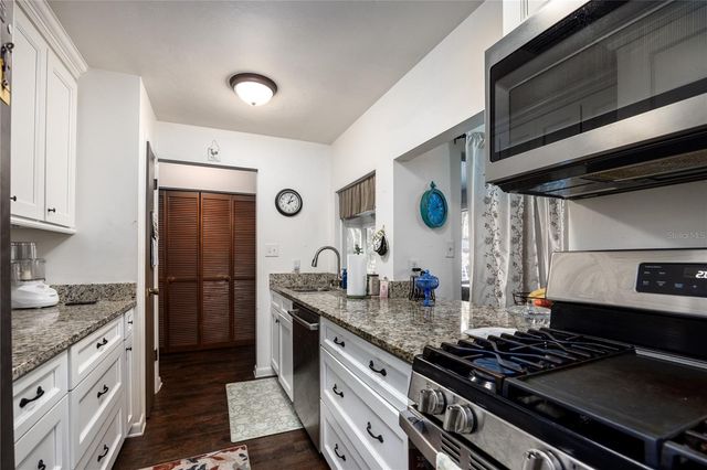 20710 NW COUNTY ROAD 2054, Alachua, FL 32615