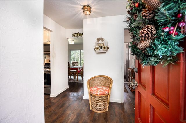 20710 NW COUNTY ROAD 2054, Alachua, FL 32615