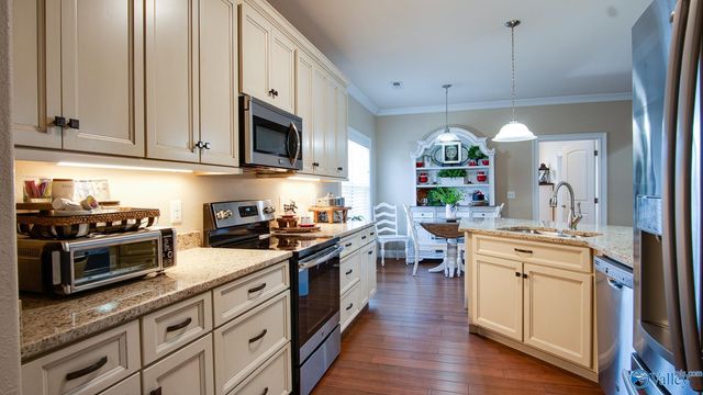 801 Thomas Avenue, Boaz, AL 35957