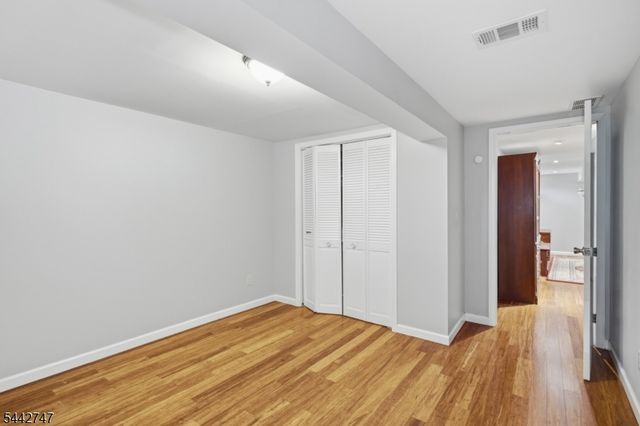42 Sandy Hill Rd, Westfield Town, NJ 07090