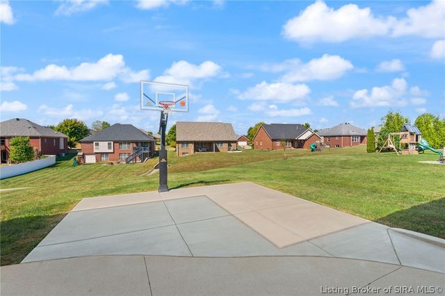 3112 Timberlake Court, Jeffersonville, IN 47130