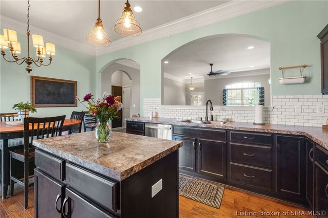 3112 Timberlake Court, Jeffersonville, IN 47130
