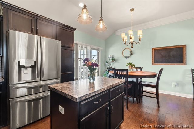3112 Timberlake Court, Jeffersonville, IN 47130