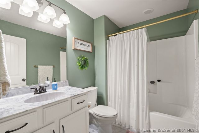 3112 Timberlake Court, Jeffersonville, IN 47130