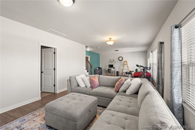 3112 Timberlake Court, Jeffersonville, IN 47130
