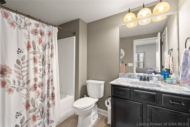 3112 Timberlake Court, Jeffersonville, IN 47130