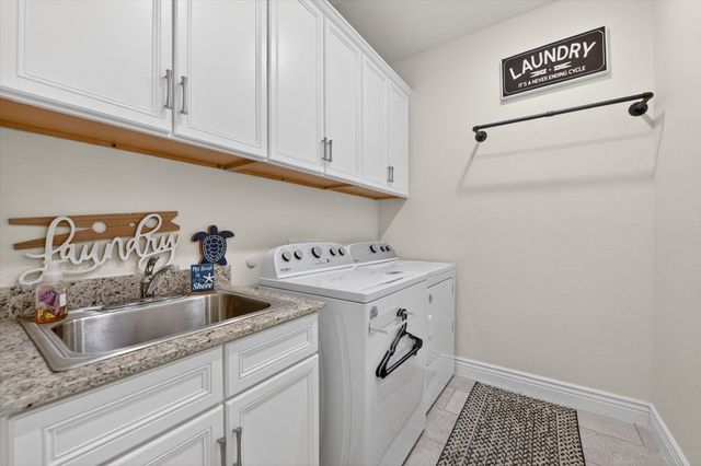 9808 Silver Rock Way, Denton, TX 76207