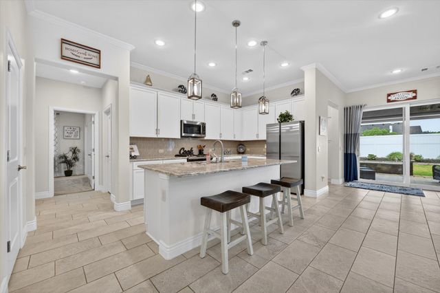 9808 Silver Rock Way, Denton, TX 76207