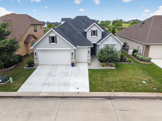 9808 Silver Rock Way, Denton, TX 76207