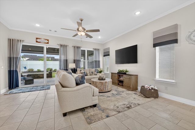 9808 Silver Rock Way, Denton, TX 76207