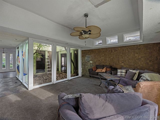 7210 E 77th Street, Tulsa, OK 74113