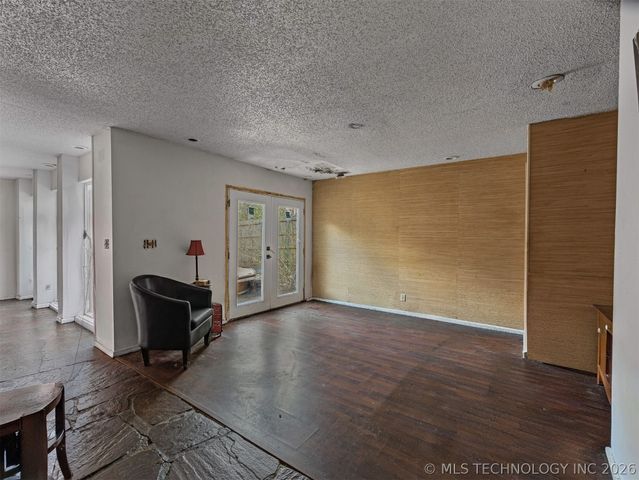 7210 E 77th Street, Tulsa, OK 74113