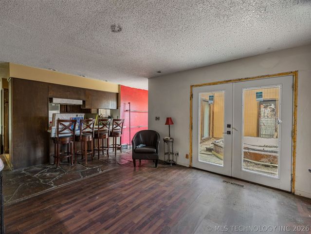 7210 E 77th Street, Tulsa, OK 74113