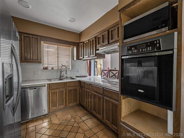 7210 E 77th Street, Tulsa, OK 74113