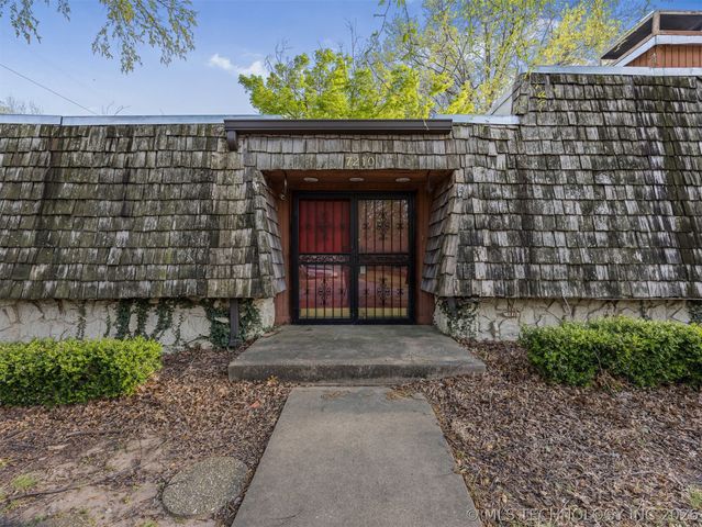 7210 E 77th Street, Tulsa, OK 74113