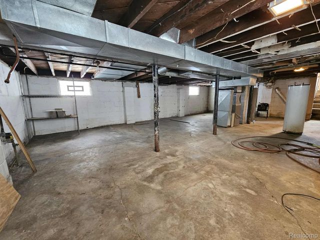 14841 Maddelein Street, Detroit, MI 48205