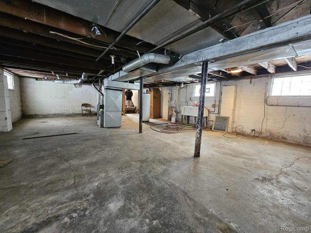 14841 Maddelein Street, Detroit, MI 48205