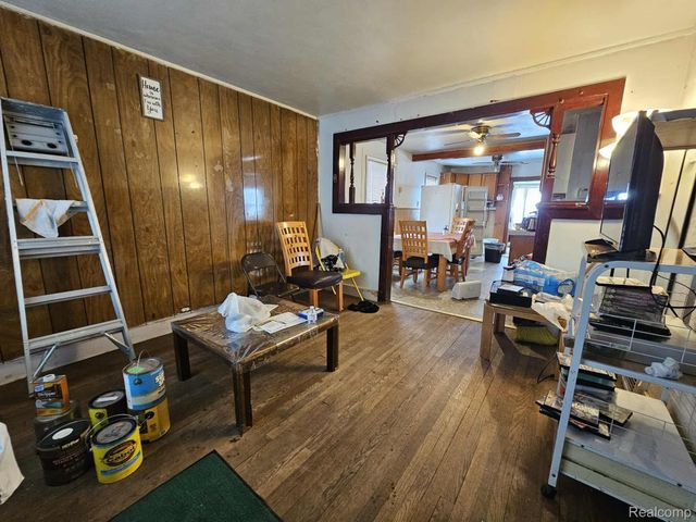 14841 Maddelein Street, Detroit, MI 48205