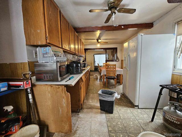 14841 Maddelein Street, Detroit, MI 48205