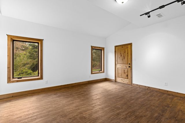 4313 S County Road 311, Henderson, TX 75654