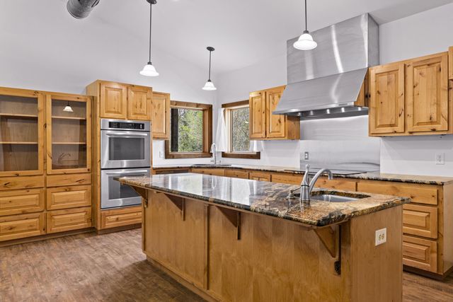 4313 S County Road 311, Henderson, TX 75654