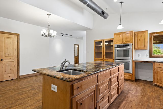 4313 S County Road 311, Henderson, TX 75654