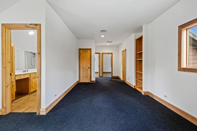 4313 S County Road 311, Henderson, TX 75654