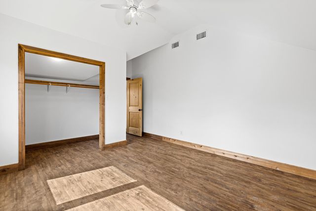 4313 S County Road 311, Henderson, TX 75654