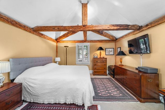 7 Daniels St 2, Salem, MA 01970