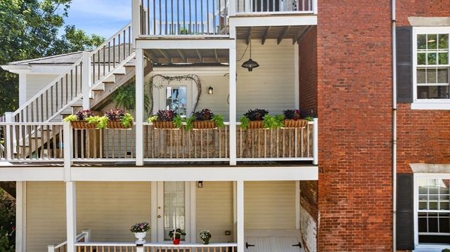 7 Daniels St 2, Salem, MA 01970