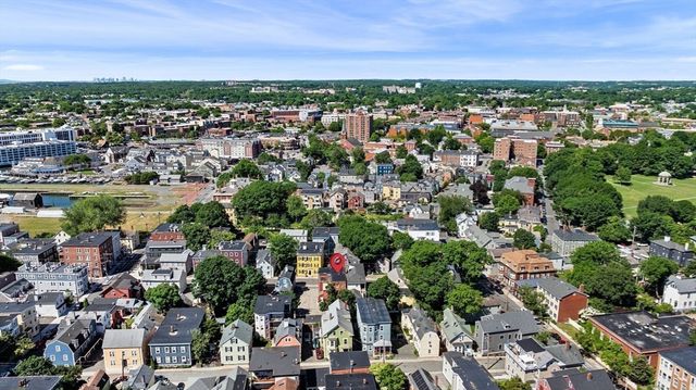 7 Daniels St 2, Salem, MA 01970