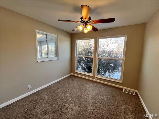 3615 Dwyer Lane, Florissant, MO 63033