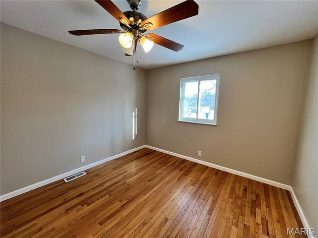 3615 Dwyer Lane, Florissant, MO 63033