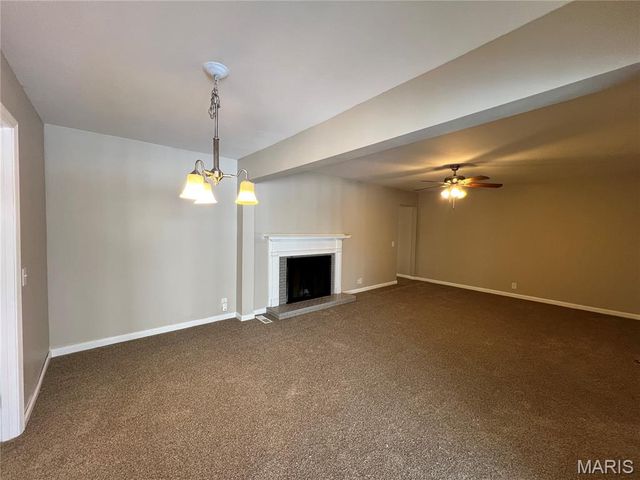 3615 Dwyer Lane, Florissant, MO 63033