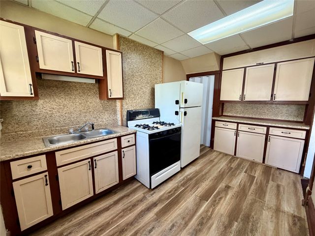 3815 DRAPER Avenue, Erie, PA 16511